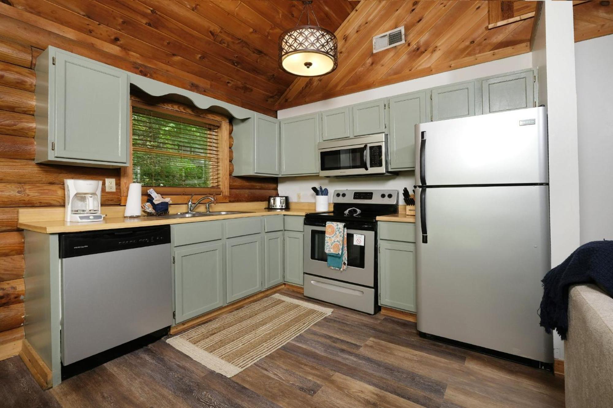 Grove Creek Cabin Gatlinburg Exterior photo
