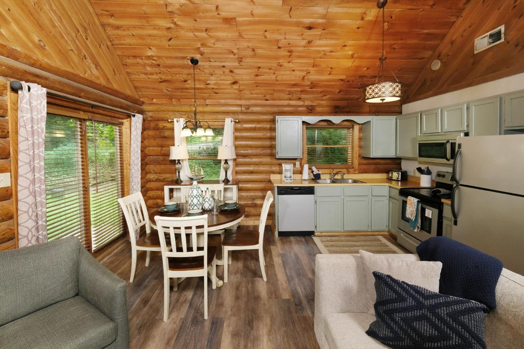 Grove Creek Cabin Gatlinburg Exterior photo