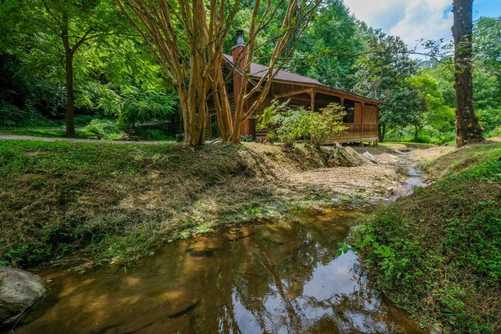 Grove Creek Cabin Gatlinburg Exterior photo